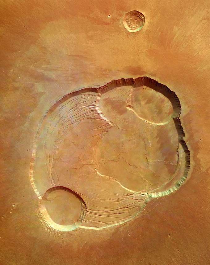 Blick in die Caldera des Olympus Mons