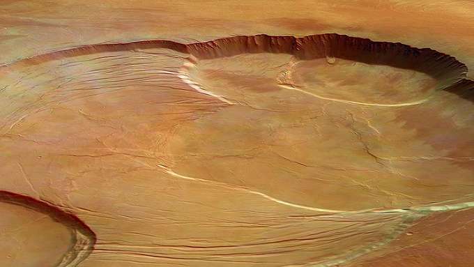 Vulkane auf dem Mars Blick in die Caldera